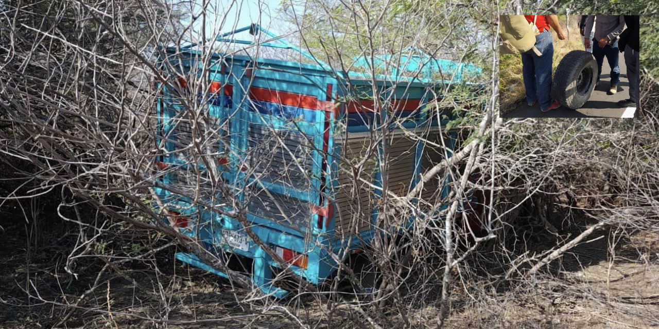 Camioneta pierde llantas y sale de la carretera en el Istmo | El Imparcial de Oaxaca