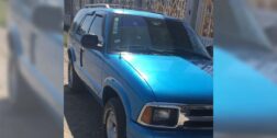 Delincuentes robaron una camioneta marca Chevrolet.