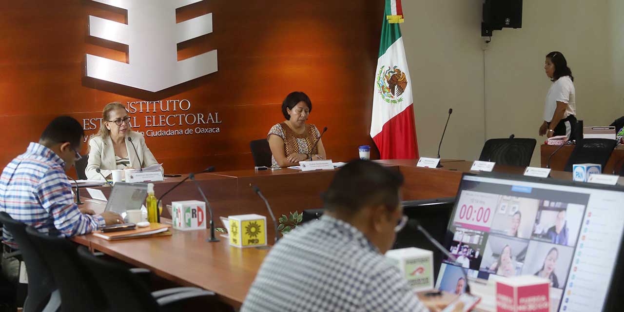 Foto: Luis Alberto Cruz // El consejo general del IEEPCO aprueba reforma a los lineamientos en materia de paridad.
