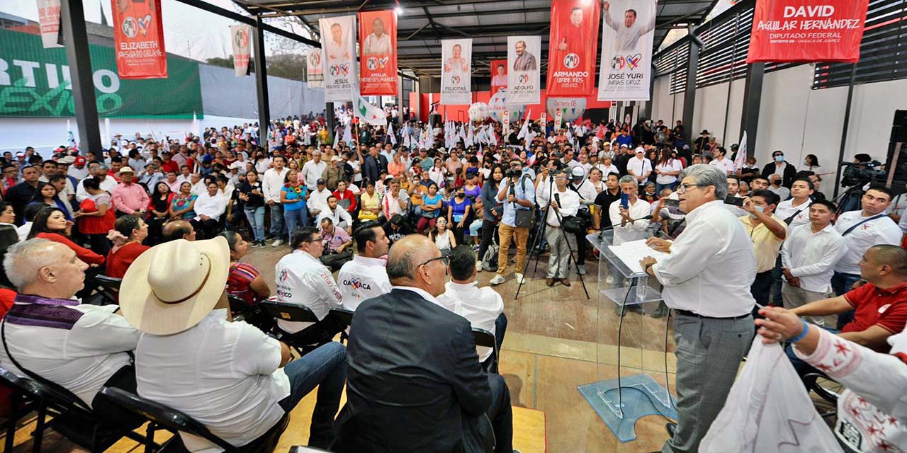 “El PRI, un partido vivo y fuerte”: Javier Casique