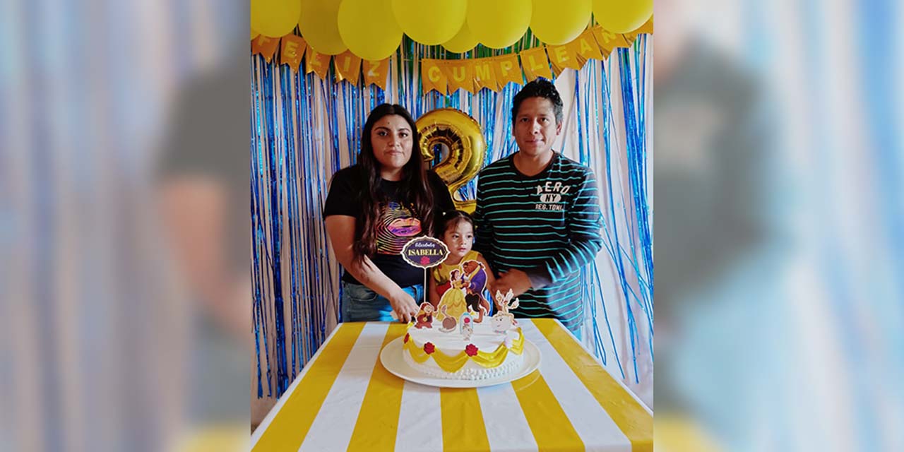 Gloria Isabella fue consentida por sus papás Dalia Medina y Hermilo García.