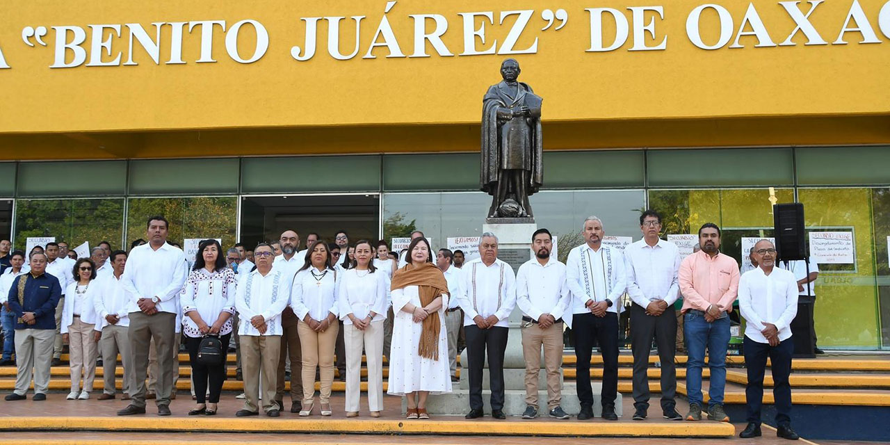 UABJO rinde homenaje a su Rector Supremo | El Imparcial de Oaxaca