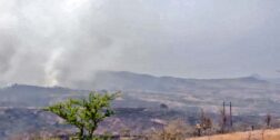 Incendio forestal suma cinco días en Chilixtlahuaca.