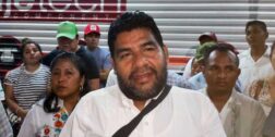 Foto: Adrián Gaytán // Javier Cruz Jiménez, presidente municipal de San Pedro Mixtepec, mostró inconformidad con la elección del candidato de Morena.