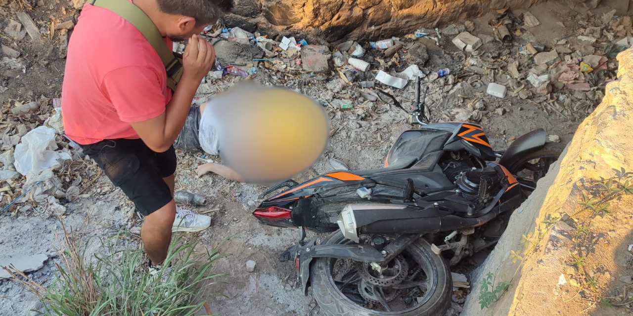 Mujer derrapa en moto y cae a canal pluvial en Tehuantepec | El Imparcial de Oaxaca