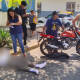 Motociclista resulta lesionado tras colisión con un auto en Juchitán
