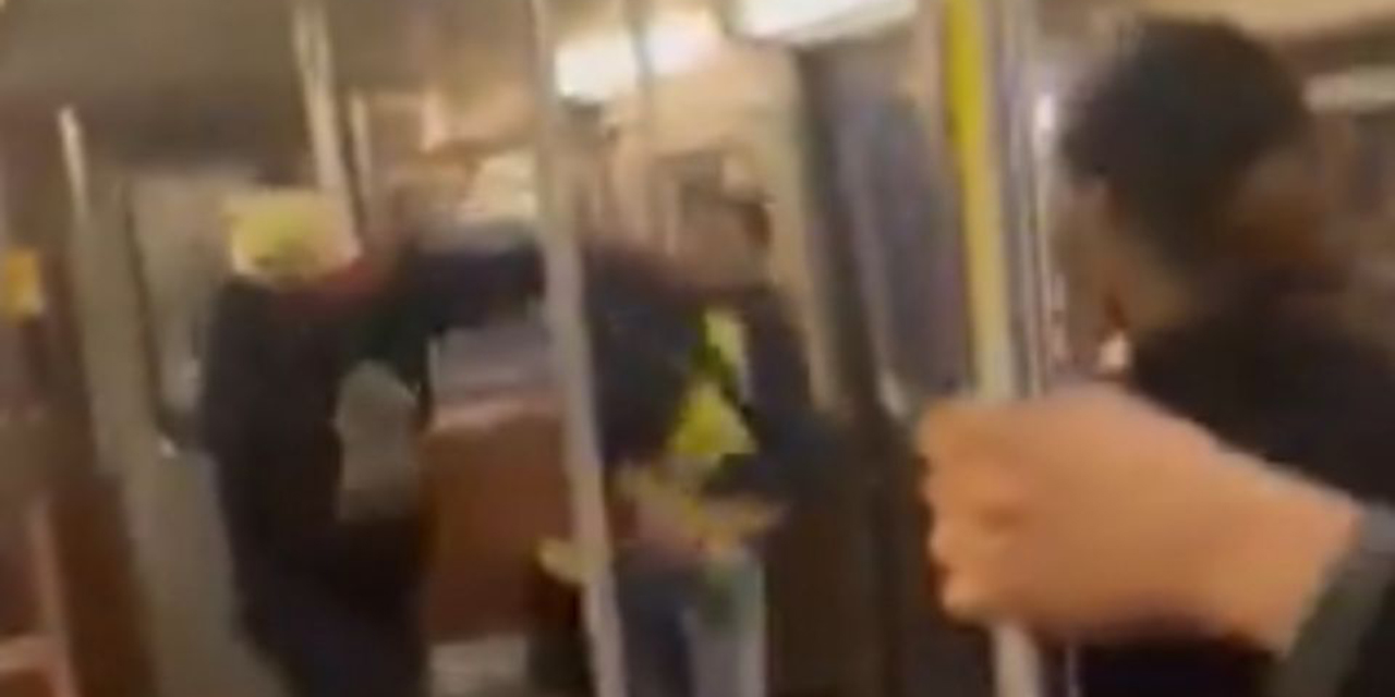 VIDEO: Así fue la pelea en el metro de Brooklyn que dejó una persona muerta