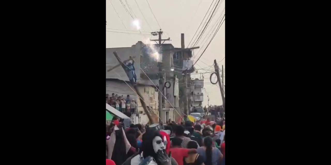 VIDEO:  Cristo de Colomba Costa Cuca, Guatemala se electrocuta en pleno Viacrucis | El Imparcial de Oaxaca