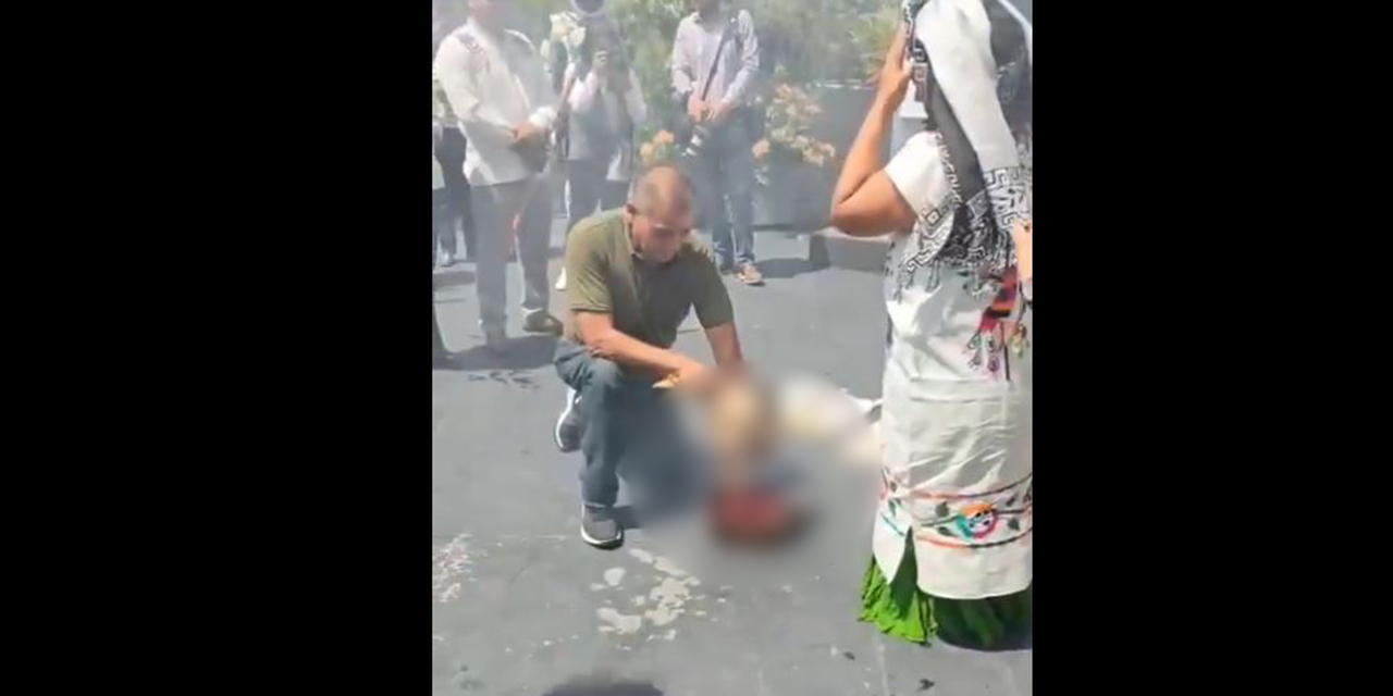 VIDEO:  Gallina es sacrificada durante evento por el Día de la Lluvia en el edificio del Senado de México | El Imparcial de Oaxaca