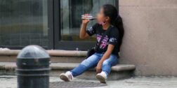 Foto: Luis Alberto Cruz // El alto consumo de refrescos y comida chatarra provoca obesidad en menores de edad.