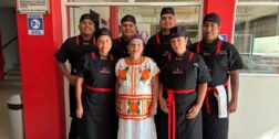 Jóvenes de Zacatecas y California recibieron clases de comida cuicateca.