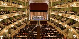 Foto: Archivo El Imparcial // La sesión solemne de conmemoración por el 492 Aniversario de la ciudad se llevará a cabo en el teatro Macedonio Alcalá el 25 de abril.