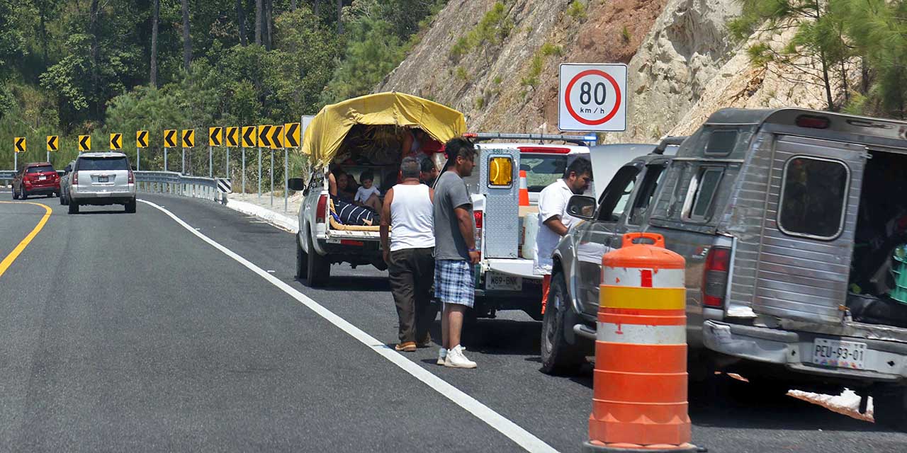 Foto: Luis Alberto Cruz // Las fallas mecánicas y exceso de velocidad, son las principales causas de los accidentes automovilísticos en la súper carretera a la Costa.
