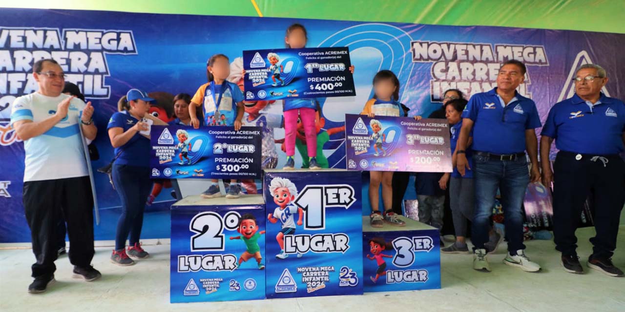 Fotos: Leobardo García Reyes // Se llevó a cabo la 9ª Mega Carrera Infantil en la unidad deportiva de la UABJO.