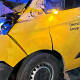 Camioneta de DHL colisiona con tráiler en Salina Cruz
