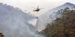 Foto: Gobierno de Oaxaca – ilustrativa // Atiende helicóptero incendio en la zona de los Chimalapas.