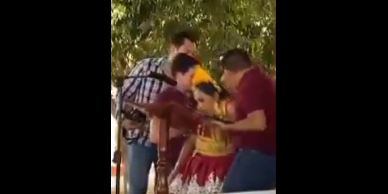 VIDEO: Inesperado desmayo de candidata de Morena en Tehuantepec | El Imparcial de Oaxaca
