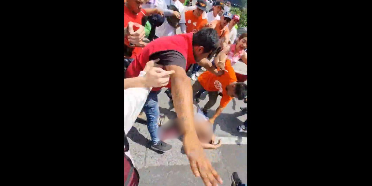 VIDEO: ¡Deplorable espectáculo! Riña campal entre Morena y MC en Jalisco | El Imparcial de Oaxaca