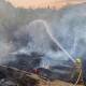 Incendio arrasa con carrizales y pastizales en Huajuapan
