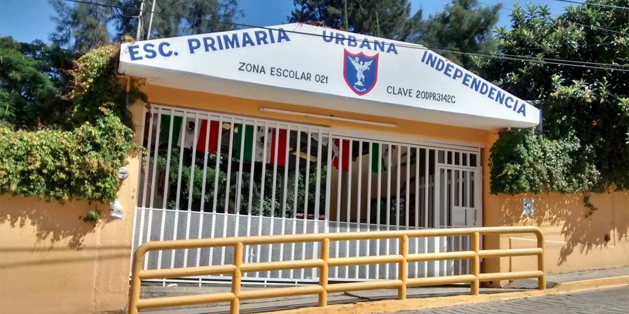 Sorprenden a docentes de la S-22 teniendo sexo en escuela | El Imparcial de  Oaxaca