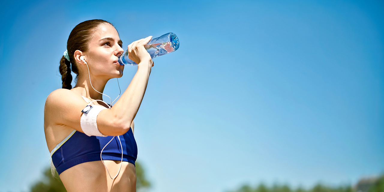 ¿Tienes calor? Estos son las mejores bebidas hidratantes según la PROFECO