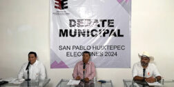 Foto: cortesía // En San Pablo Huixtepec, se realizó el primer debate público entre candidatos a la presidencia municipal.