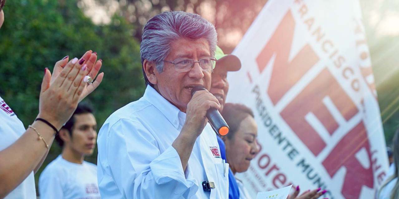 Foto: cortesía // Francisco Martínez Neri recibe el respaldo de la ciudadanía en la capital.