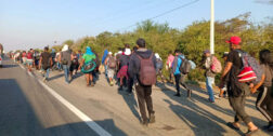 Foto: archivo // La caravana de migrantes sigue su paso hacia la frontera norte de México.