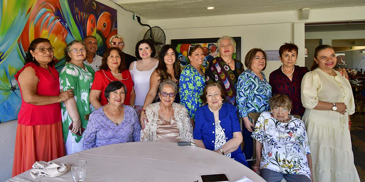Fotos: Rubén Morales // Los invitados se dieron cita en un restaurante del norte de esta bella ciudad, donde disfrutaron de un rico desayuno.