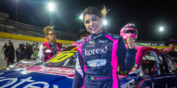 Regina Sirvent está lista para la carrera de este sábado en el Autódromo Monterrey.