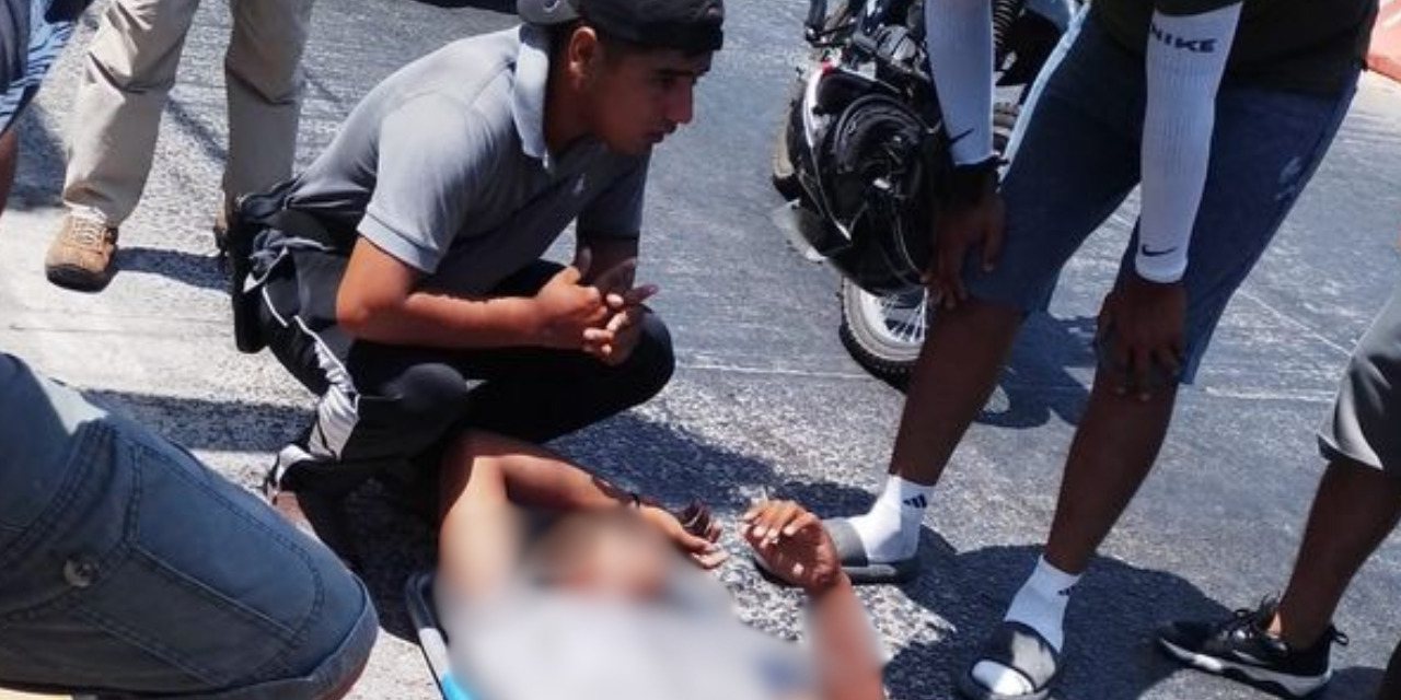 Repartidor en moto sufre grave accidente en Salina Cruz | El Imparcial de Oaxaca