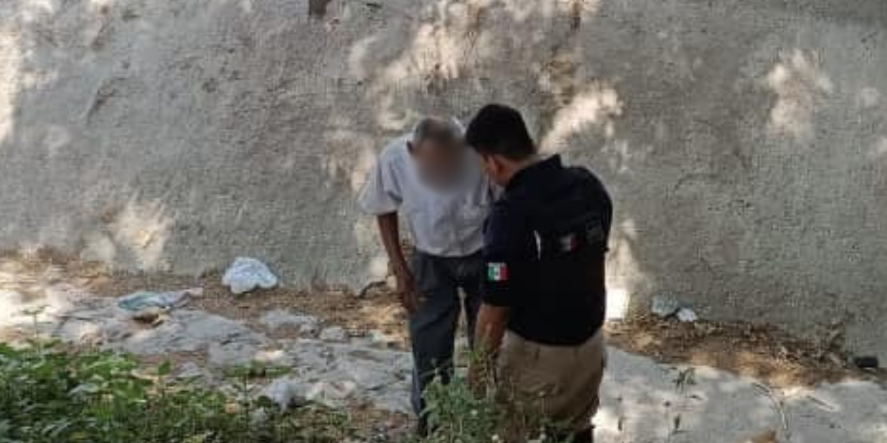 Abuelito azota en canal de riego en Juchitán | El Imparcial de Oaxaca