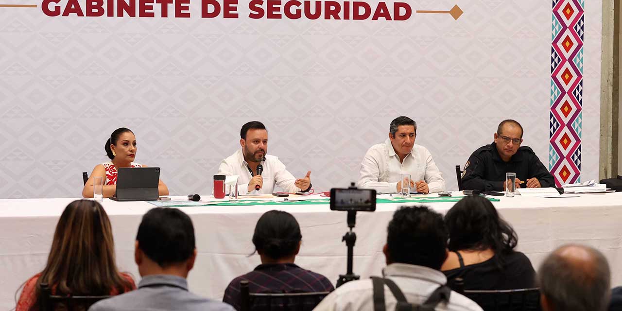 Foto: Luis Alberto Cruz // El secretario de Gobierno, Jesús Romero López, encabezó este miércoles la conferencia del Gabinete de Seguridad.