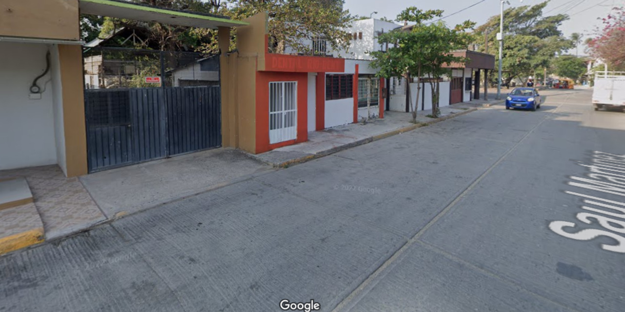 Conductor ebrio impacta camioneta y se duerme en la calle | El Imparcial de Oaxaca