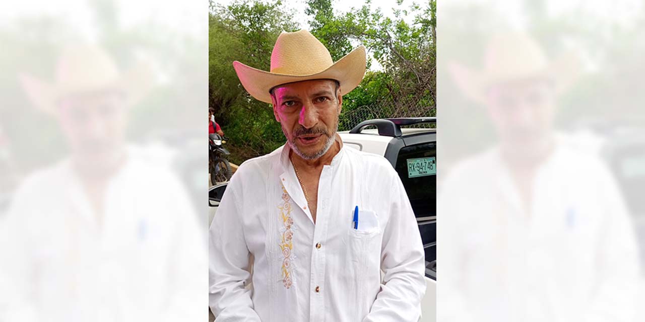 Agustín Sosa Ortega, delegado de paz en la sierra de Flores Magón.