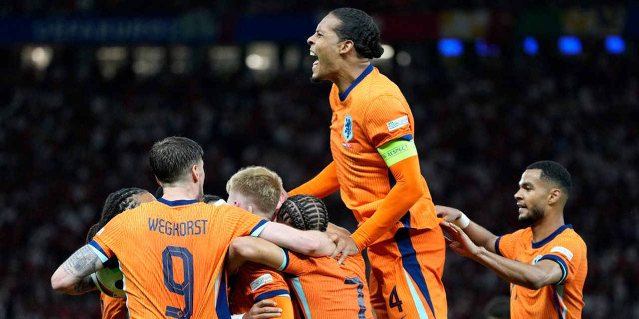Holanda levanta la mano y avanza a “semis”