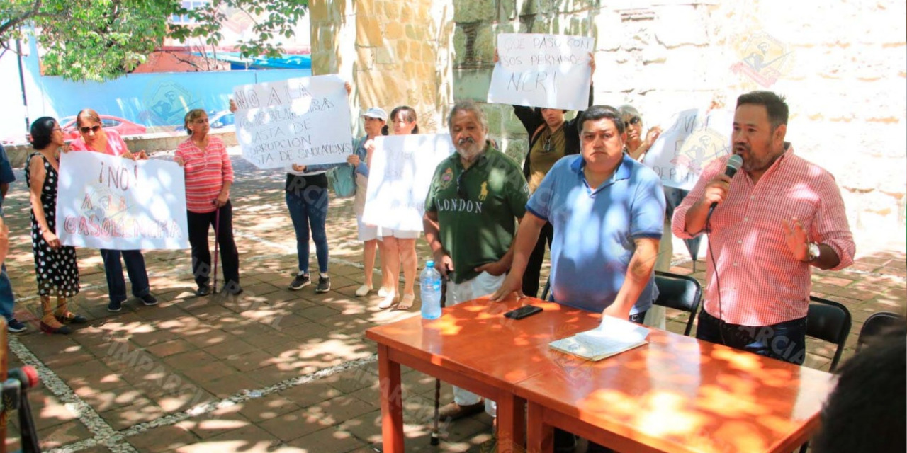 VIDEOS | Vecinos de Jalatlaco rechazan la construcción de una gasolinera |  El Imparcial de Oaxaca