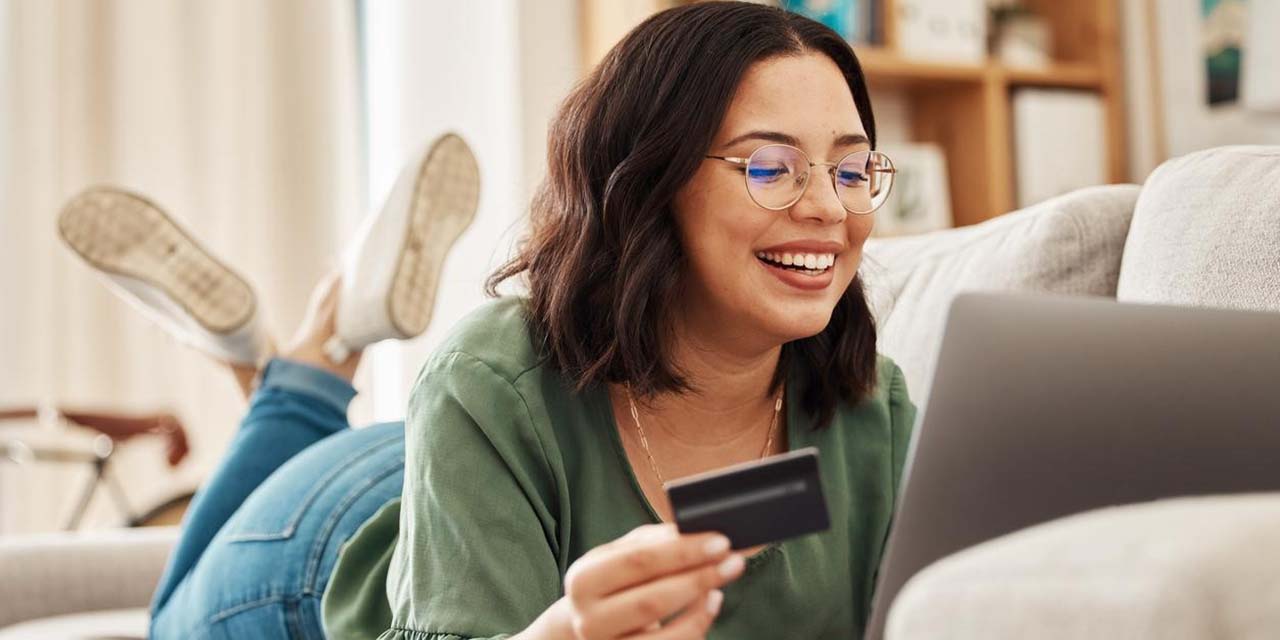 El Hot Fashion se trata de descuentos en ropa y accesorios, pero también incluye una serie de actividades diseñadas para mejorar la experiencia del comprador.