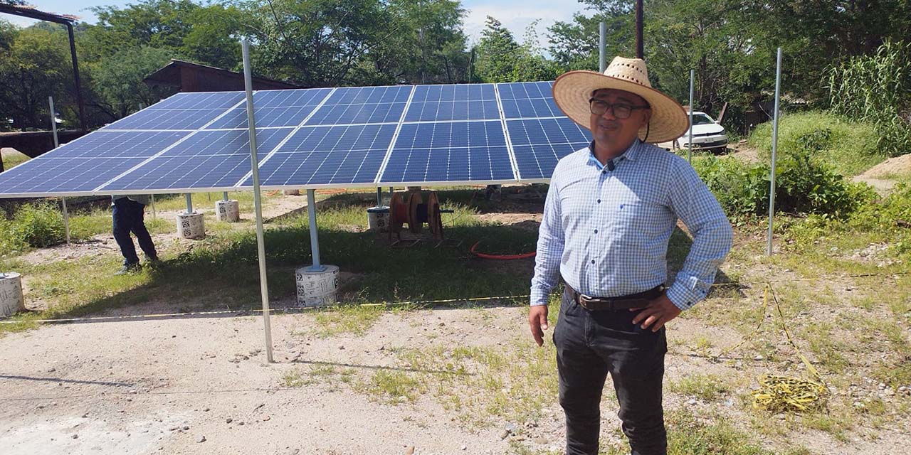 A punto de concluir obra de pozo artesanal equipado con paneles solares en Tomellín.