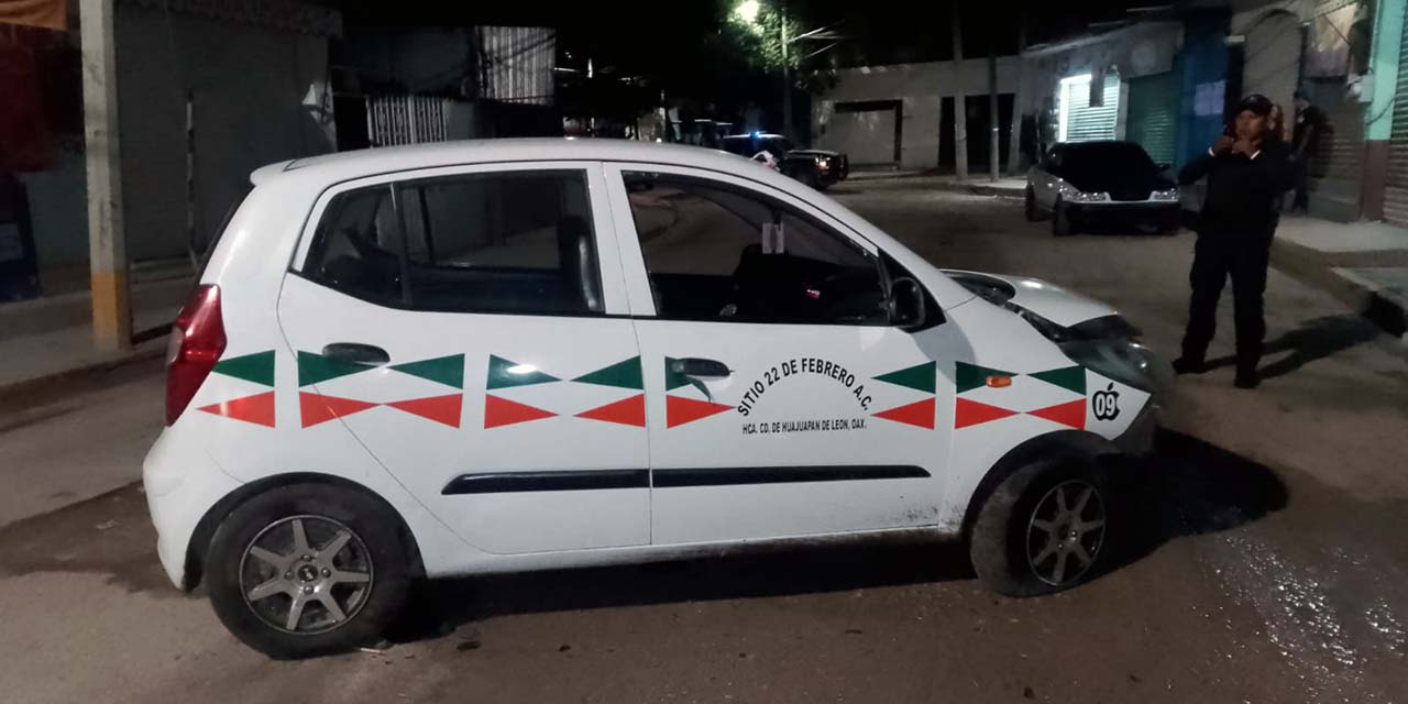 La colisión ocurrió sobre la avenida Paraísos de la agencia Santa Teresa, Huajuapan.