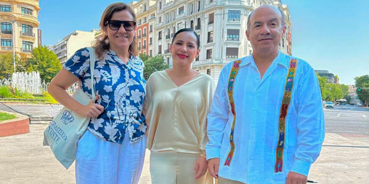 Sandra Cuevas se reúne con Felipe Calderón y Margarita Zavala en España
