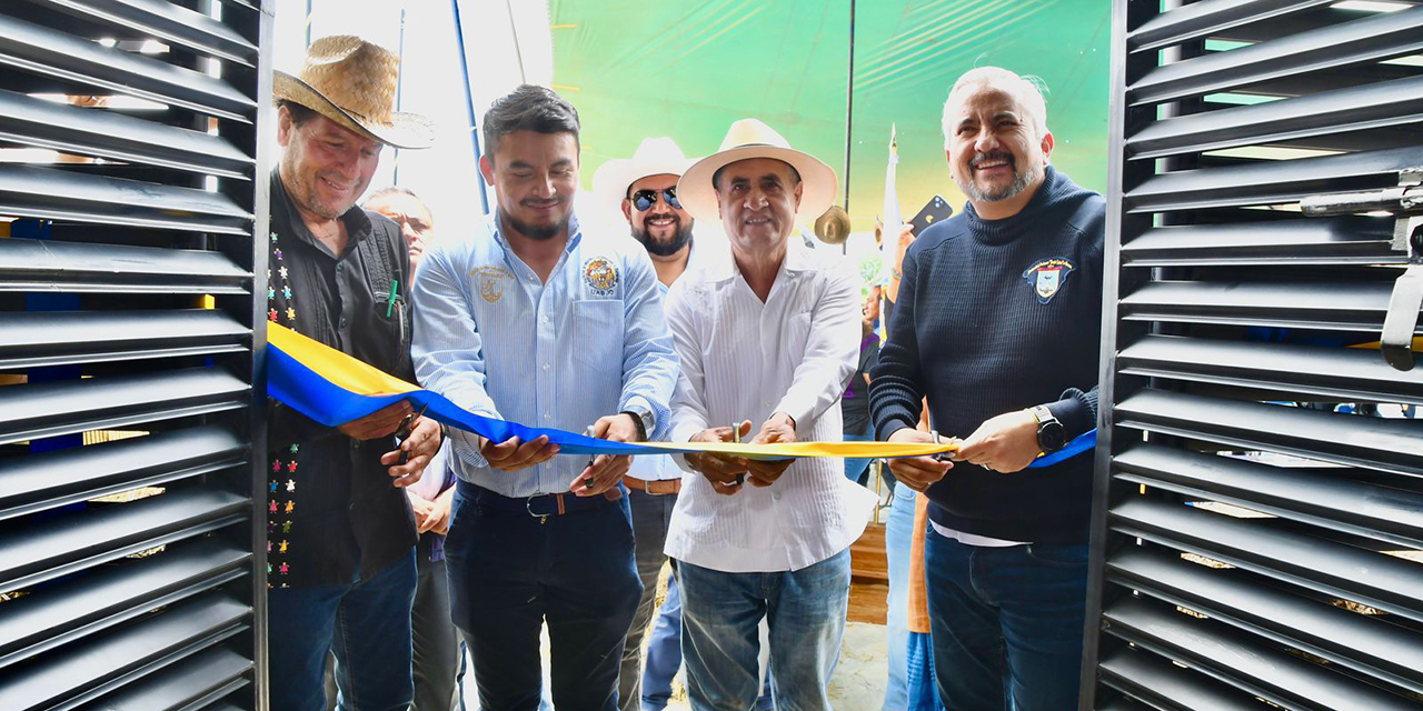 UABJO inaugura Hospital Veterinario de Grandes Especies en Santa ...