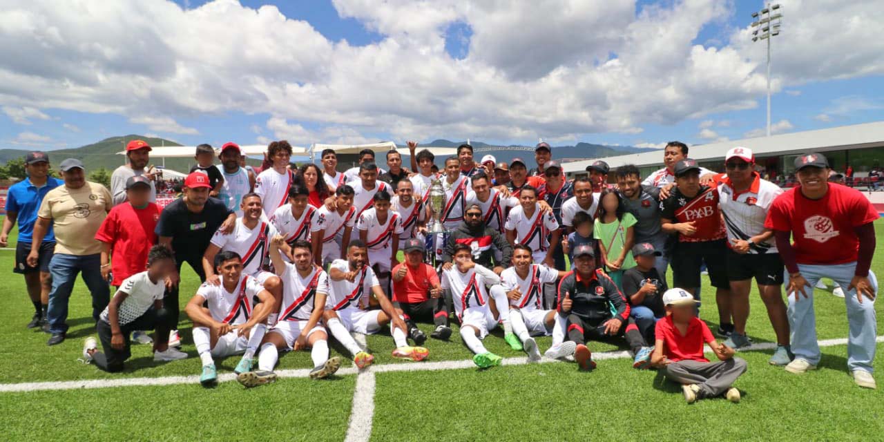 Fotos: Leobardo García Reyes // Viguera se coronó campeón al aprovechar sus mejores oportunidades.