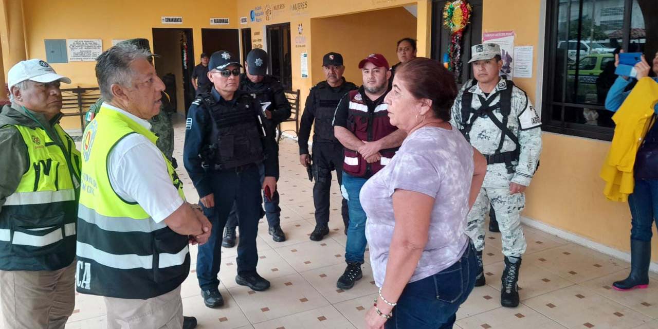 Autoridades estatales y federales trabajan en conjunto para atender a los damnificados.