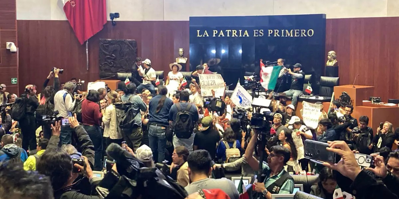 VIDEO: ¡Caos en el Senado! Manifestantes irrumpen durante debate sobre reforma al Poder Judicial