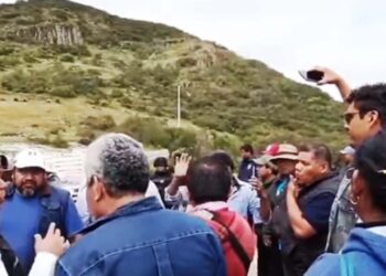 Se enfrentan por problemas de tierra.