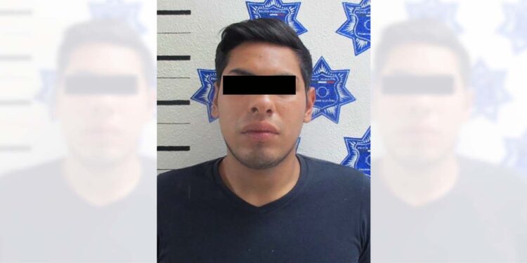 Axel Y. S. B., de 25 años de edad.