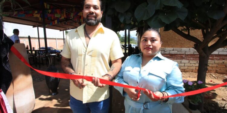 Inauguran Restaurante-bar Passion