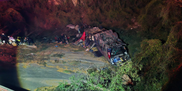 ¡Trágico destino! Accidente de autobús deja 24 personas fallecidas en Zacatecas