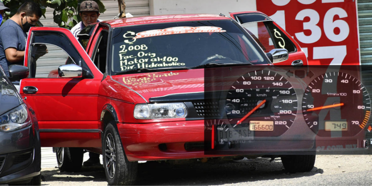 ¿Cuál es el kilometraje adecuado al comprar un auto usado?